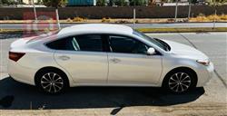 تويوتا أفالون